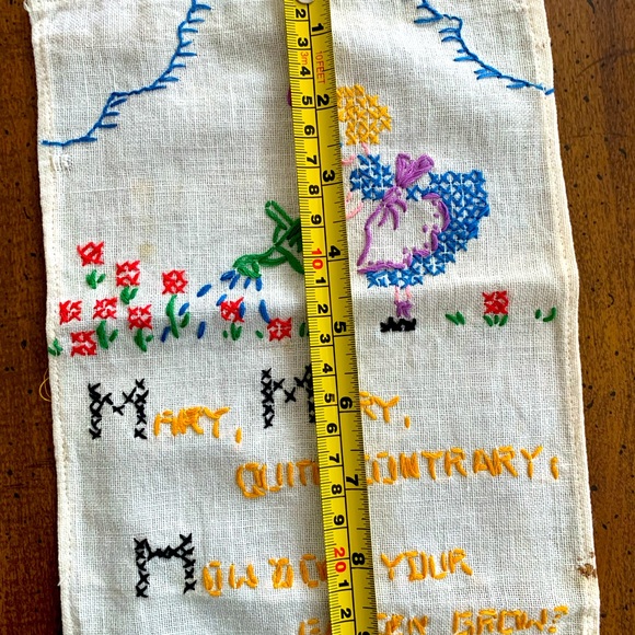 Vintage Embroidered Handmade Cotton Linen Towel - Picture 5 of 6